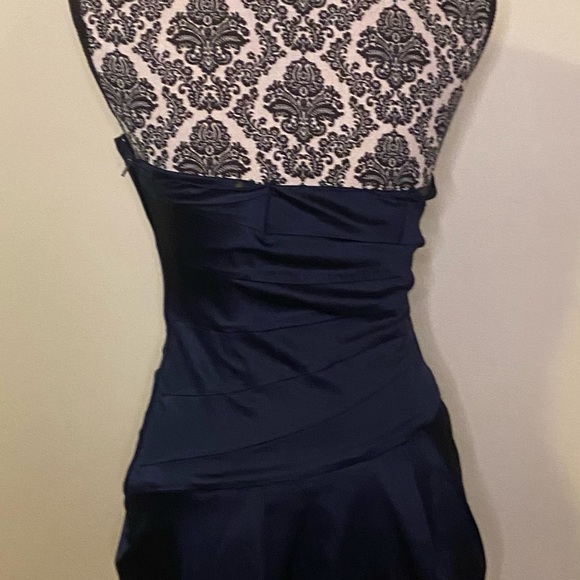 Cue (8) Navy satin strapless structured dress - Picture 12 of 12